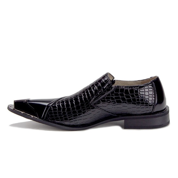 Men\'s Urban Metal Tip Faux Snake Skin Loafers